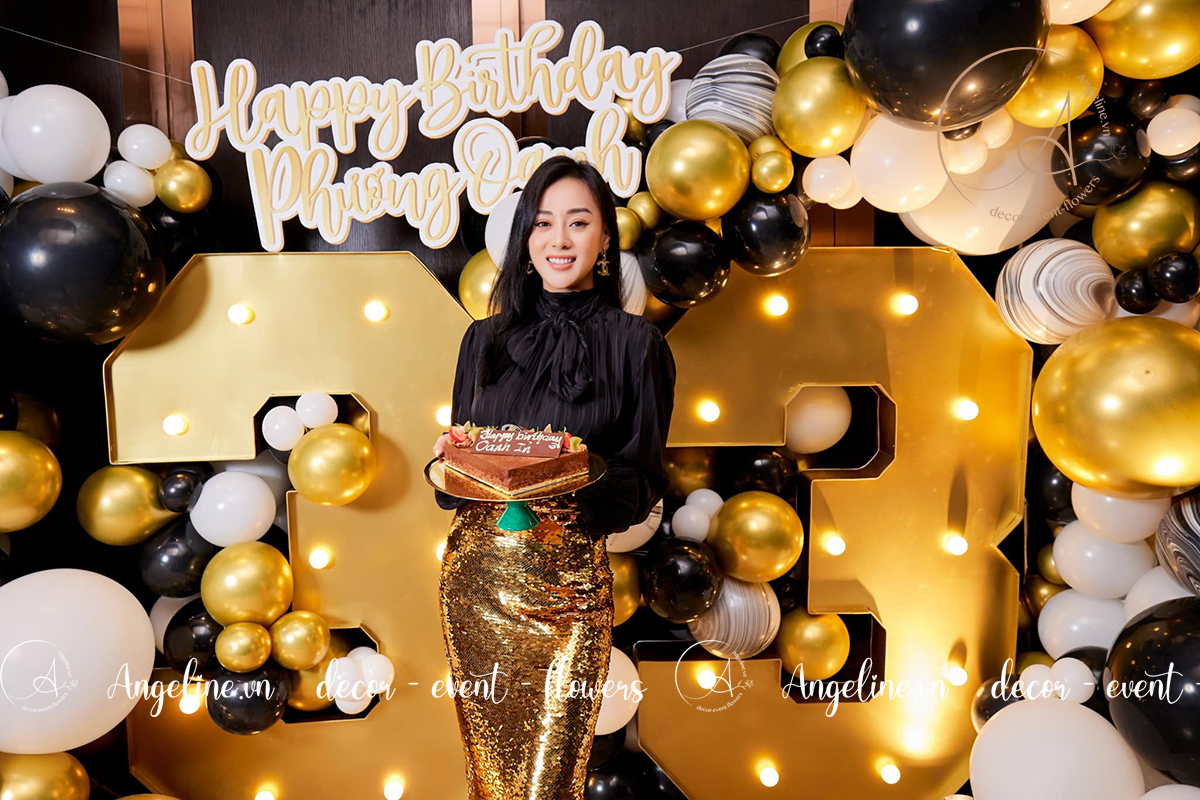 Trang trí sinh nhật người lớn chủ đề màu sắc theo tone Black - Yellow Trang trí sinh nhật người lớn chủ đề màu sắc theo tone Black – Yellow
