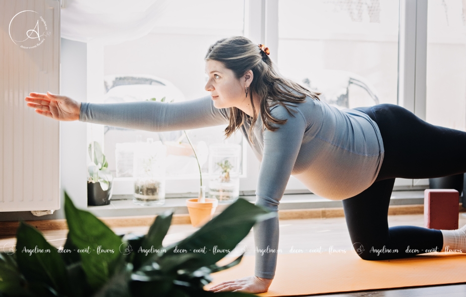 Đối Phó Với Trầm Cảm Và Áp Lực Tâm Lý Của Mẹ Sau Sinh Tập yoga sau khi sinh