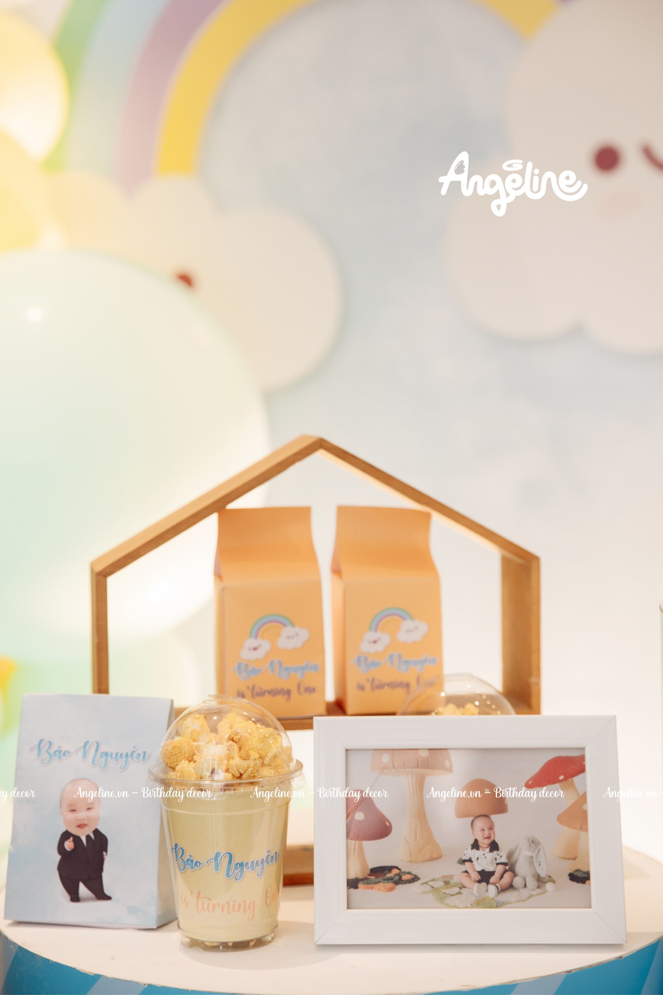 Tổ Chức Sinh Nhật Cho Bé Bảo Nguyên Tròn 1 Tuổi Tổ Chức Sinh Nhật Cho Bé Bảo Nguyên Tròn 1 Tuổi