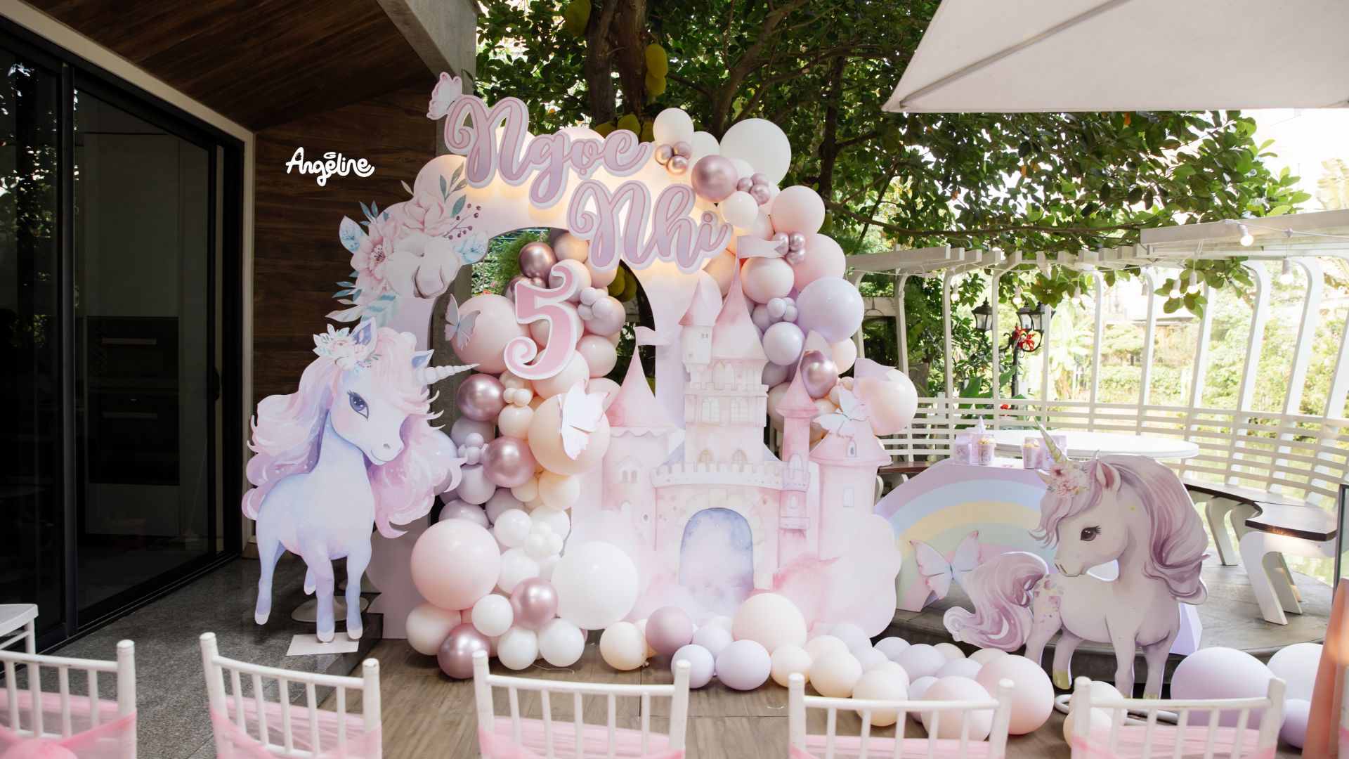 Ngọc Nhi 5 Tuổi - Tổ Chức Sinh Nhật Chủ Đề Unicorn tổ chức sinh nhật chủ đề unicorn