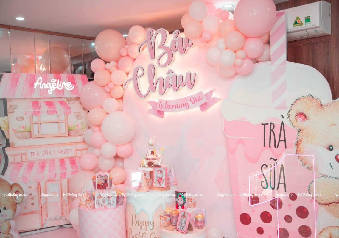 Concept trà sữa trang trí sinh nhật bé gái 1 tuổi