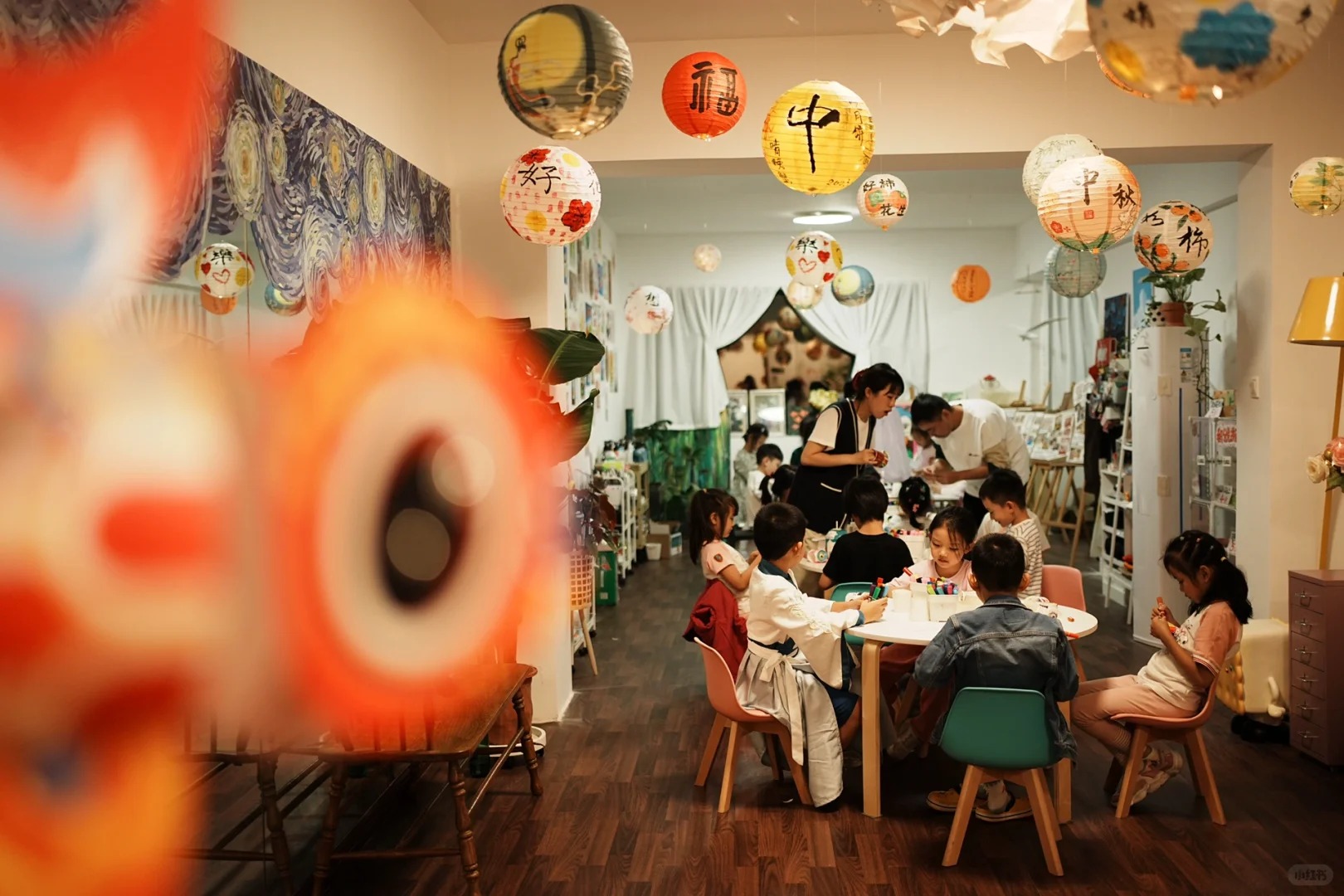 Mẫu trang trí trung thu đẹp cho lớp học