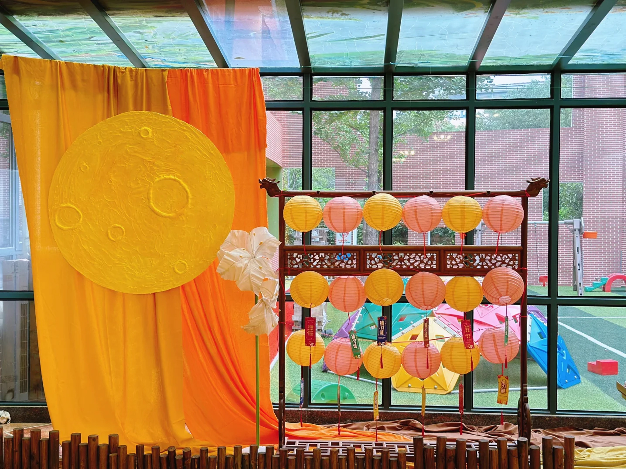 Mẫu trang trí trung thu trong nhà