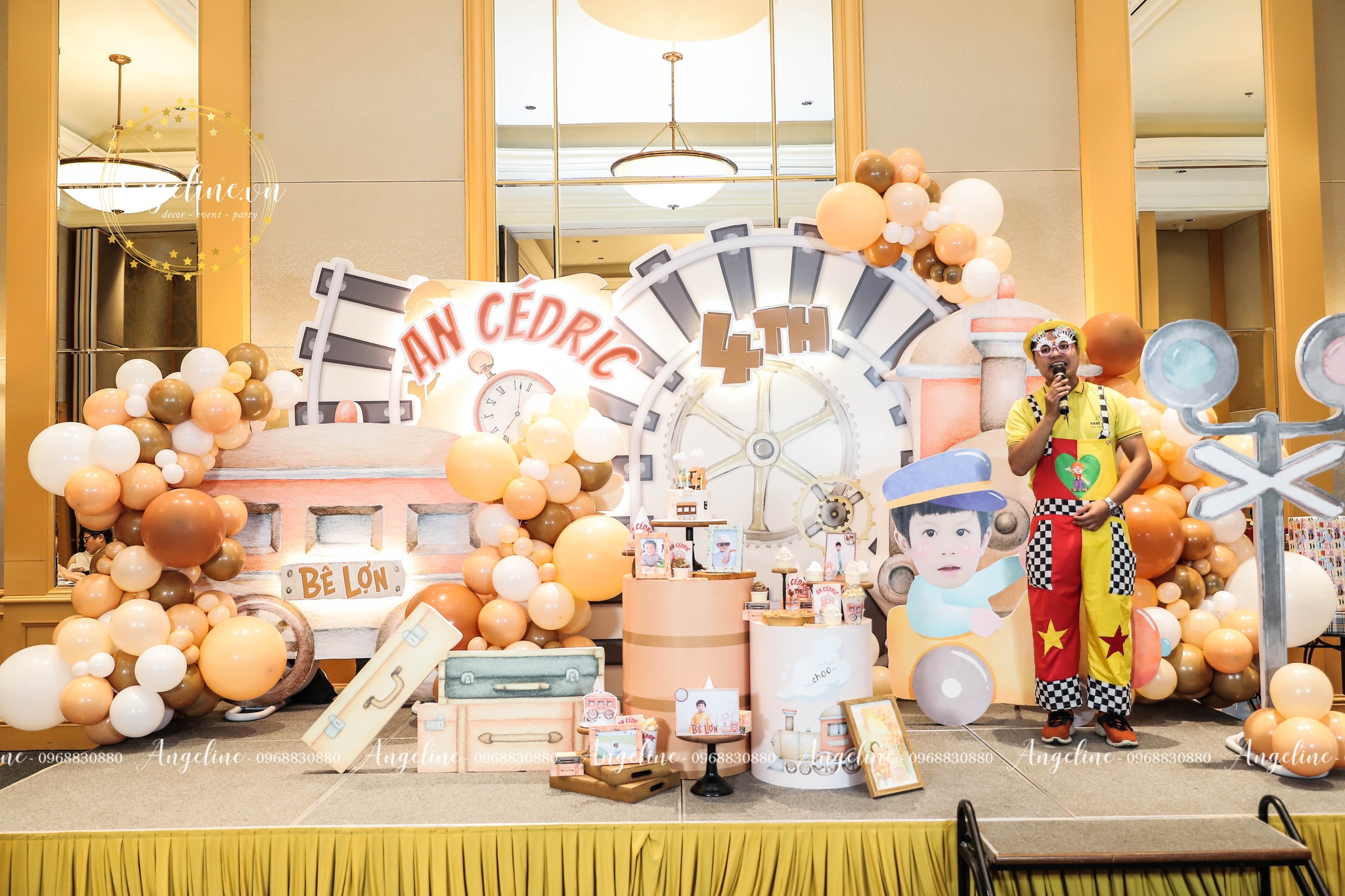 Sinh nhật tại Hanoi Daewoo Hotel