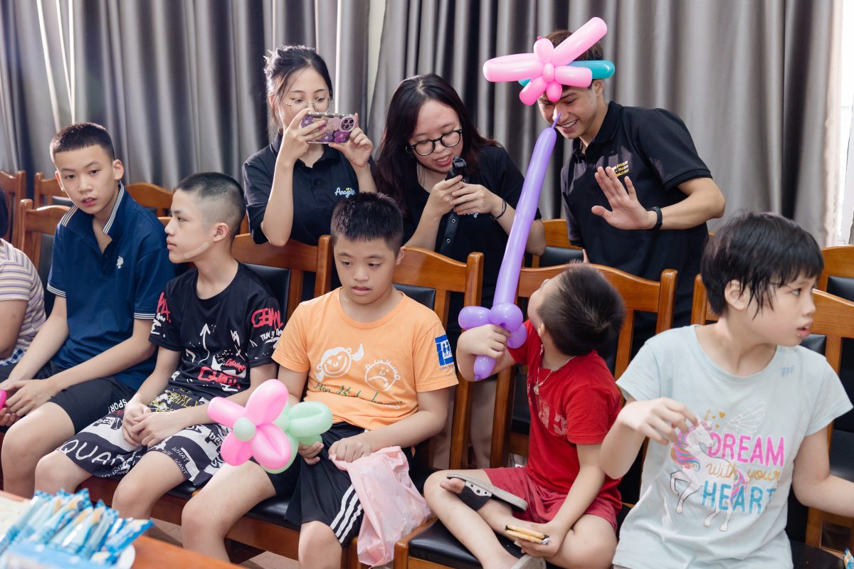 vặn bóng nghệ thuật