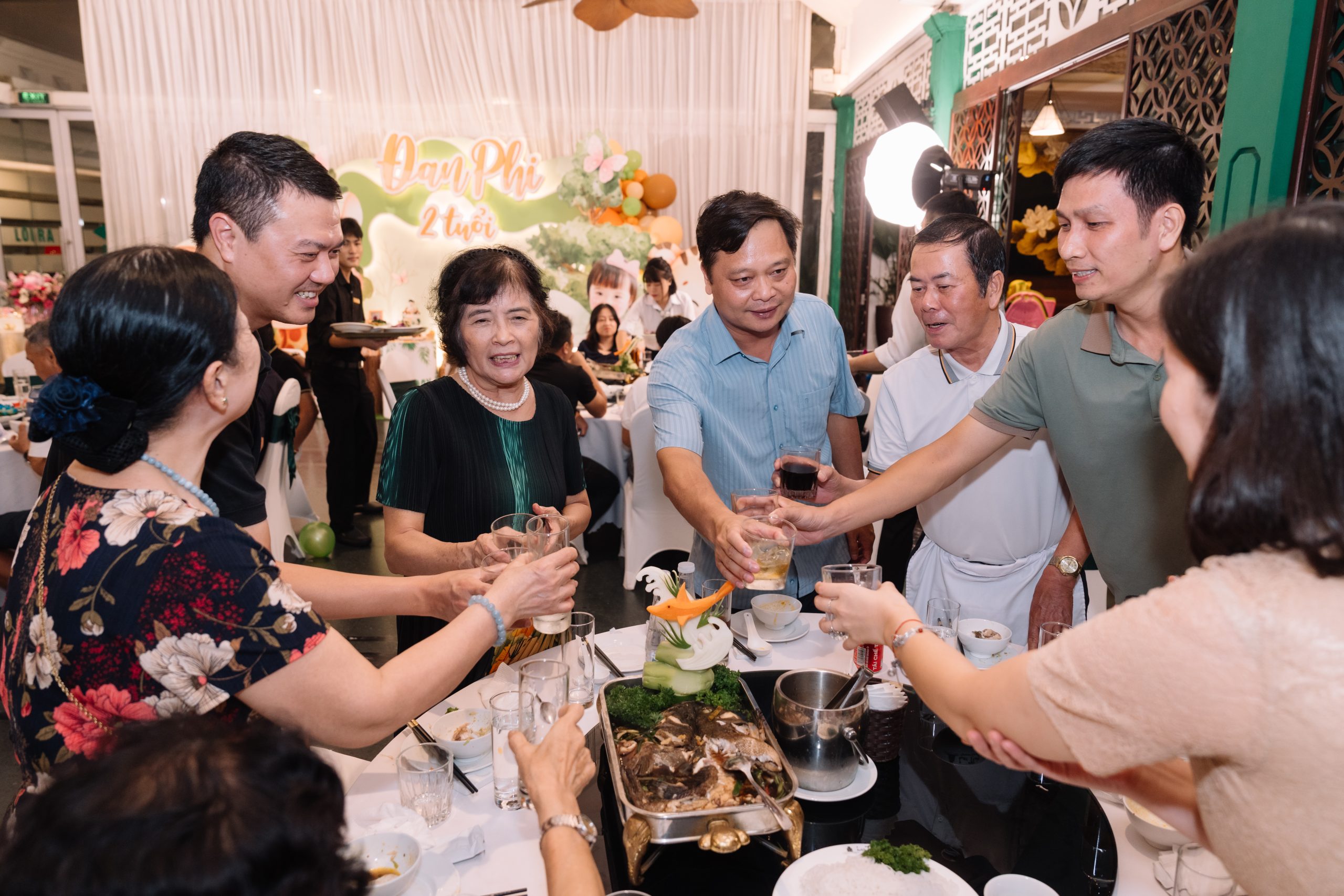 Khu vực ăn uống