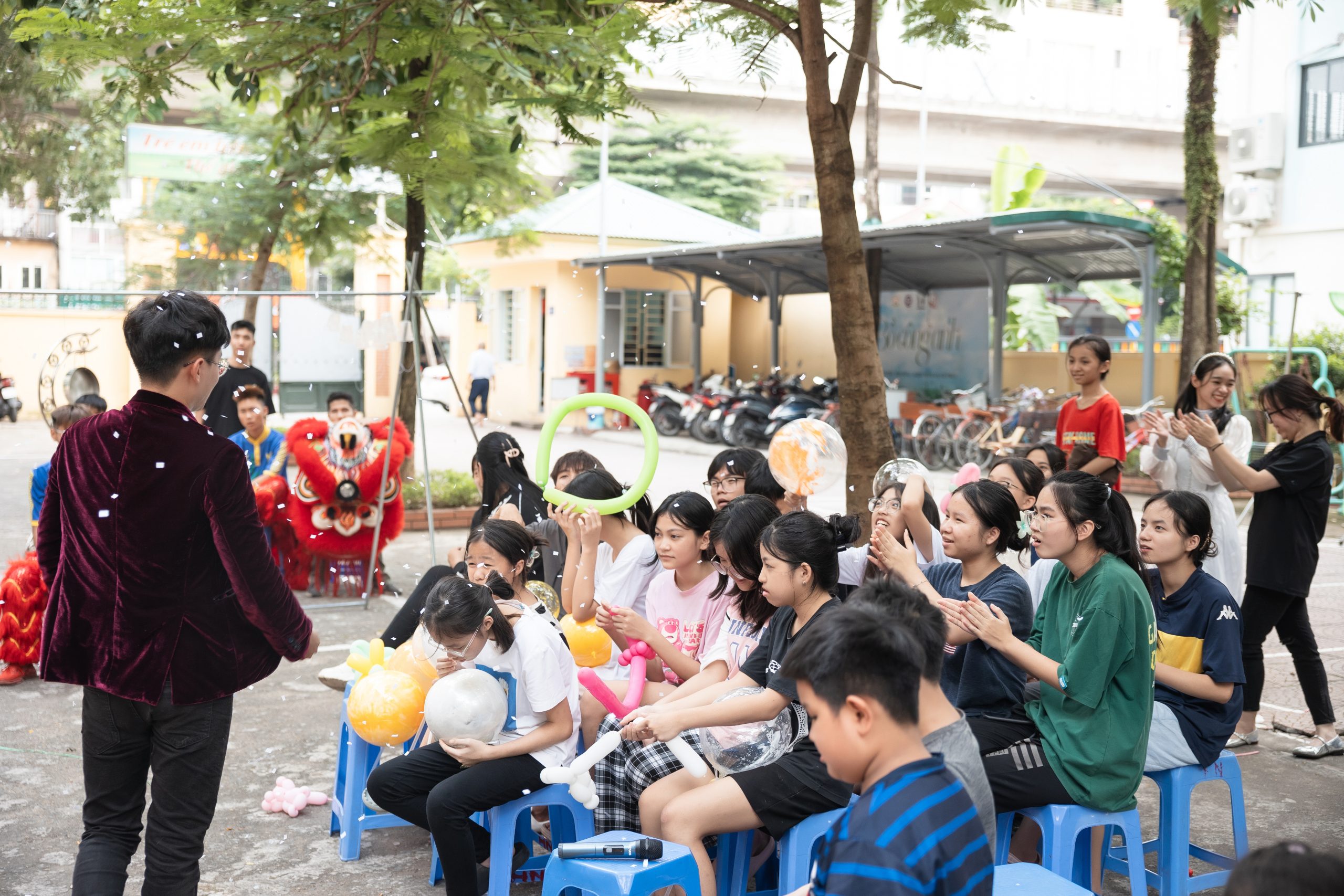 Niềm vui của các em