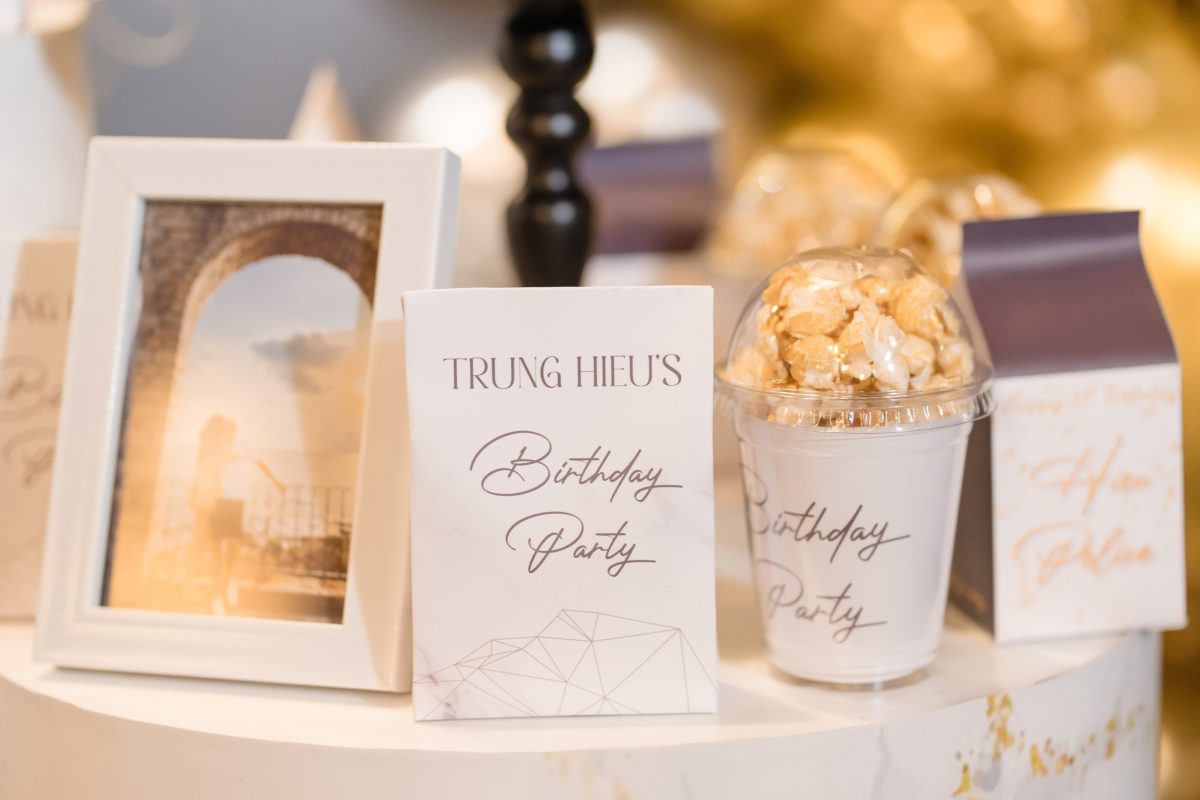 Set trang trí sinh nhật