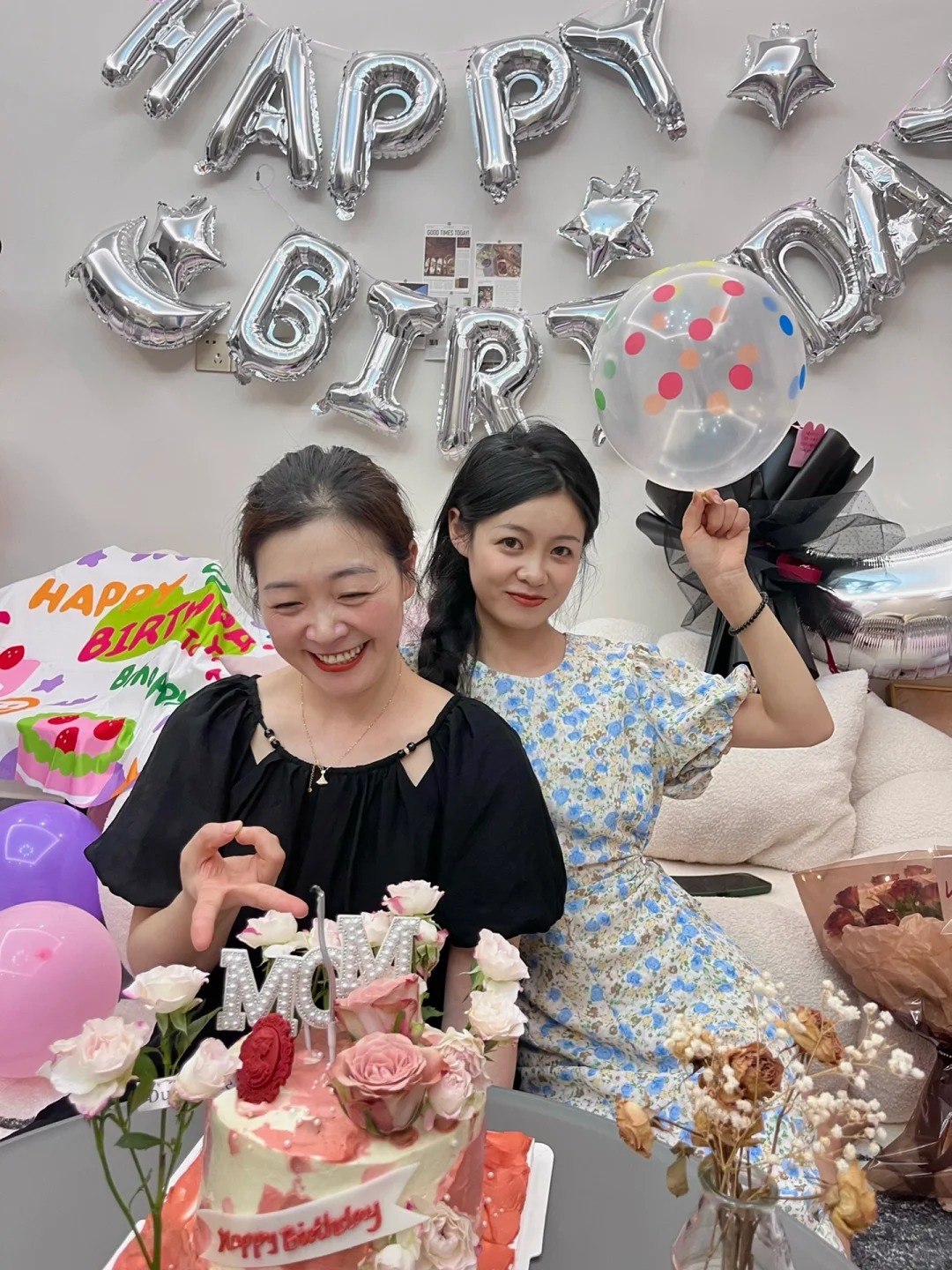 Làm Thế Nào Để Tổ Chức Sinh Nhật Cho Mẹ Thật Ý Nghĩa?