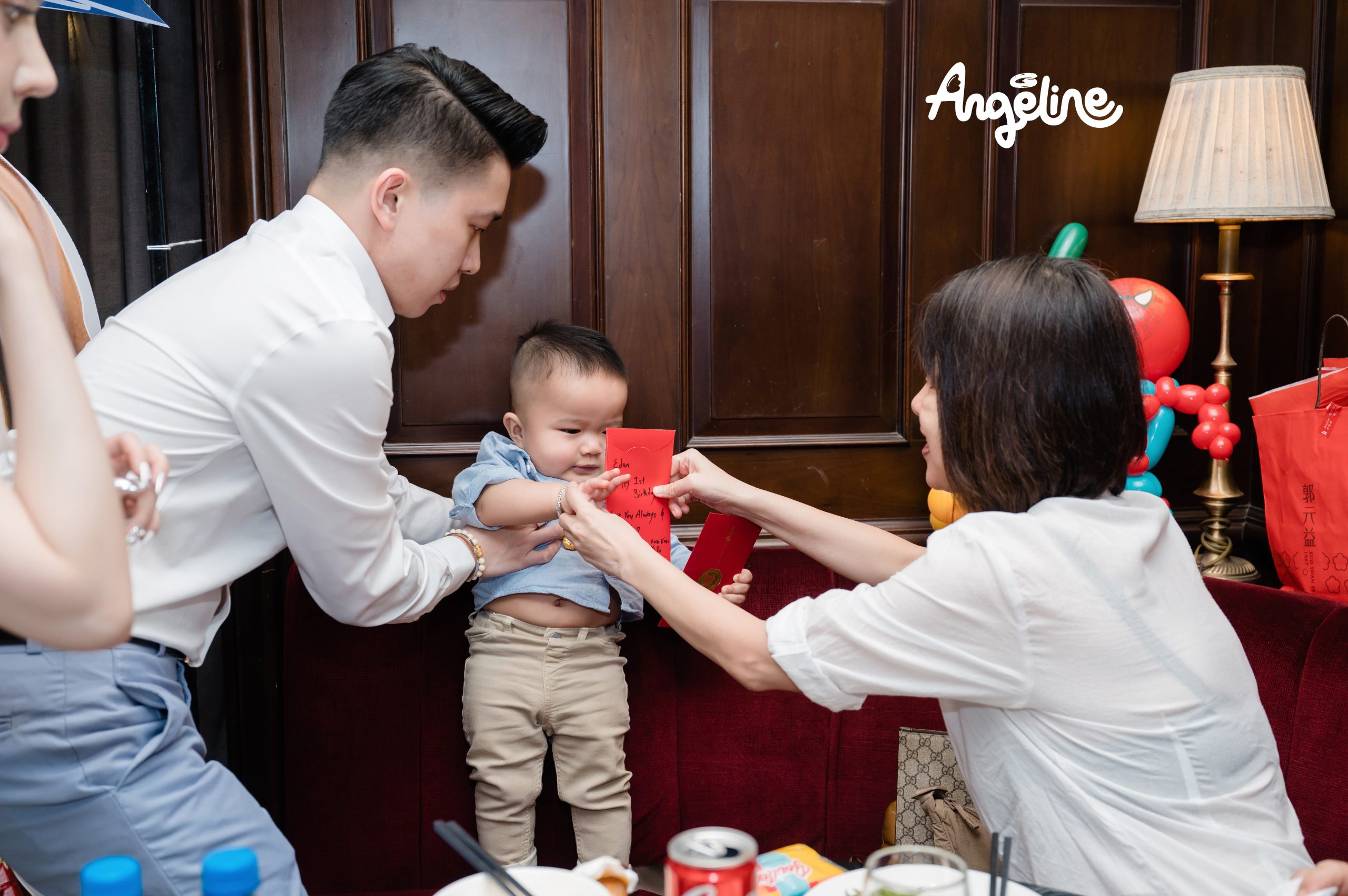 Tổ Chức Sinh Nhật Tại Nhà Hàng Maison Sen Buffet - Bảo An 1 Tuổi Tổ chức sinh nhật tại nhà hàng Maison Sen Buffet