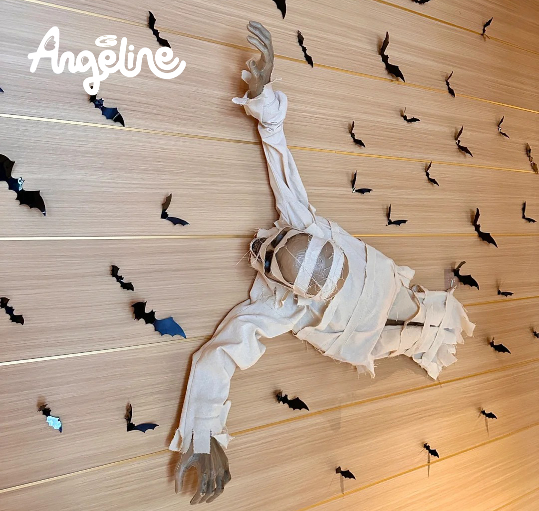 Trang trí Halloween quán cà phê