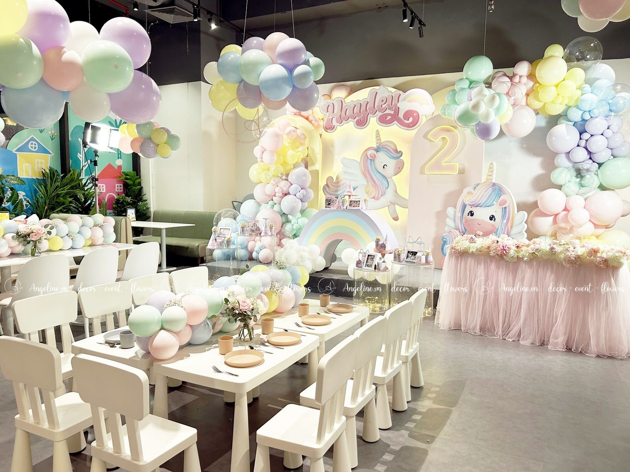 Trang trí sinh nhật concept unicorn