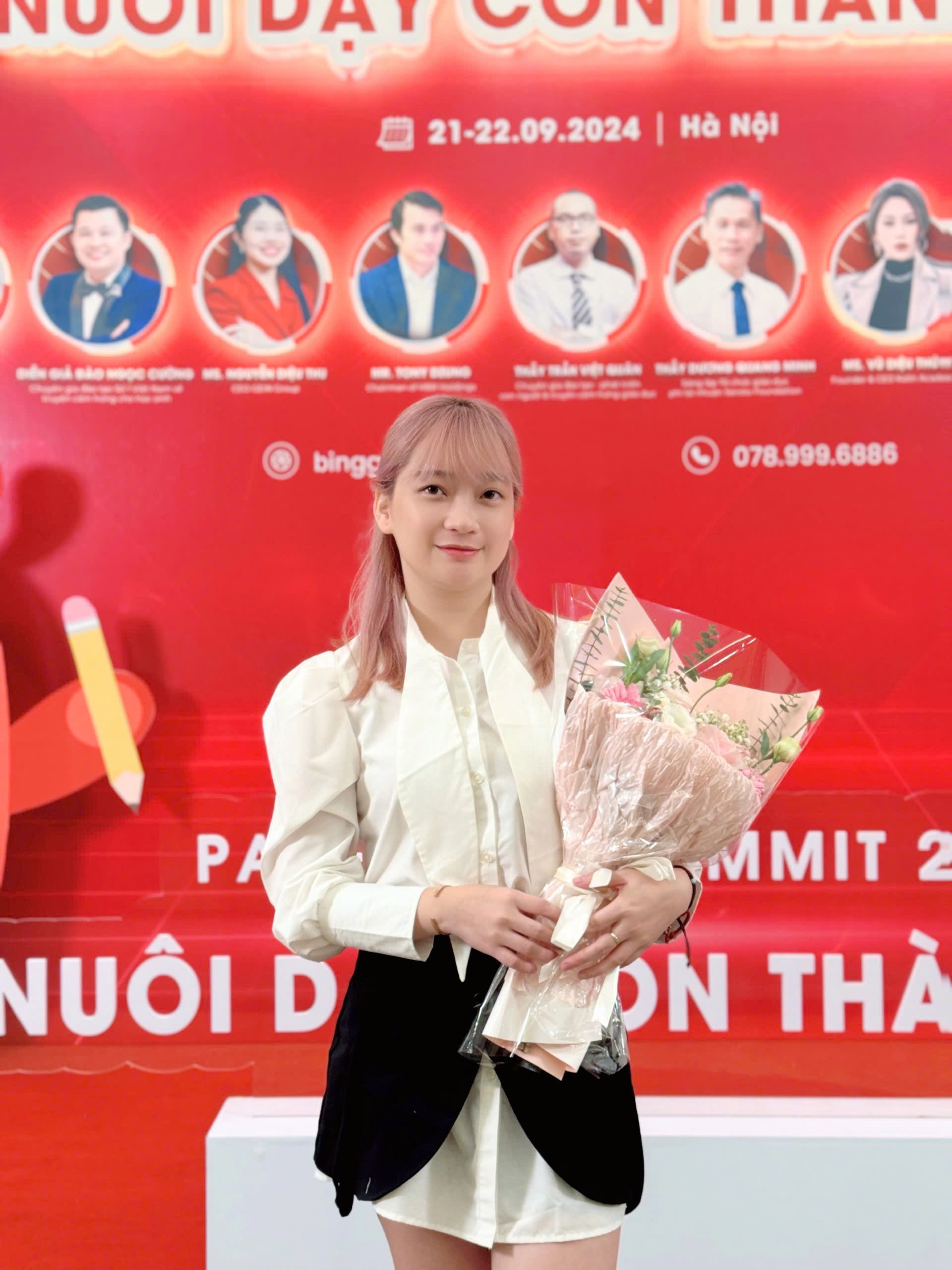 Tư vấn viên Phương Nghi Angeline