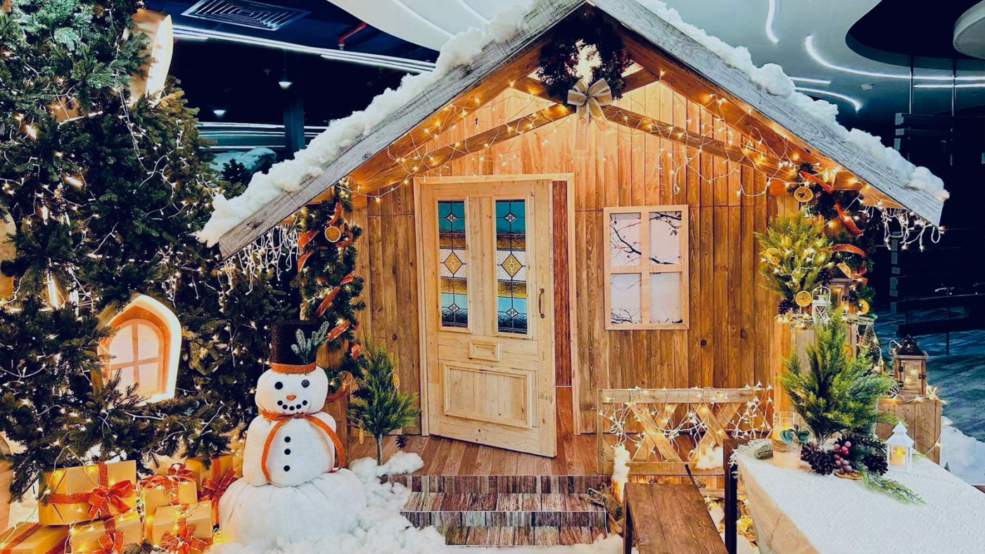 Ảnh trang trí noel ở FPT