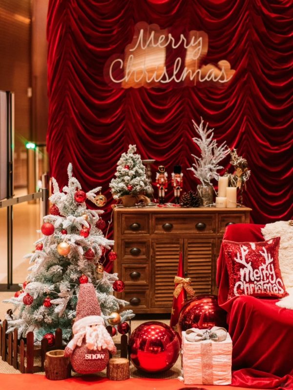 Trang trí Noel khách sạn