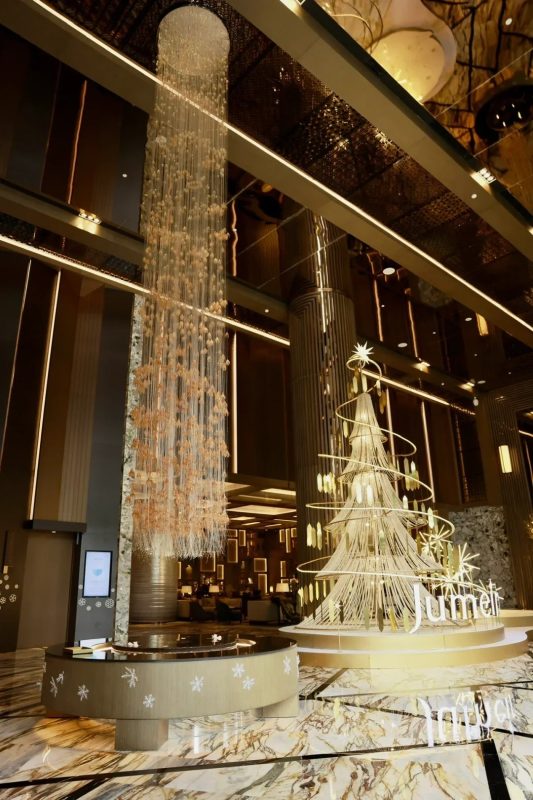 Trang trí Noel ngoài trời