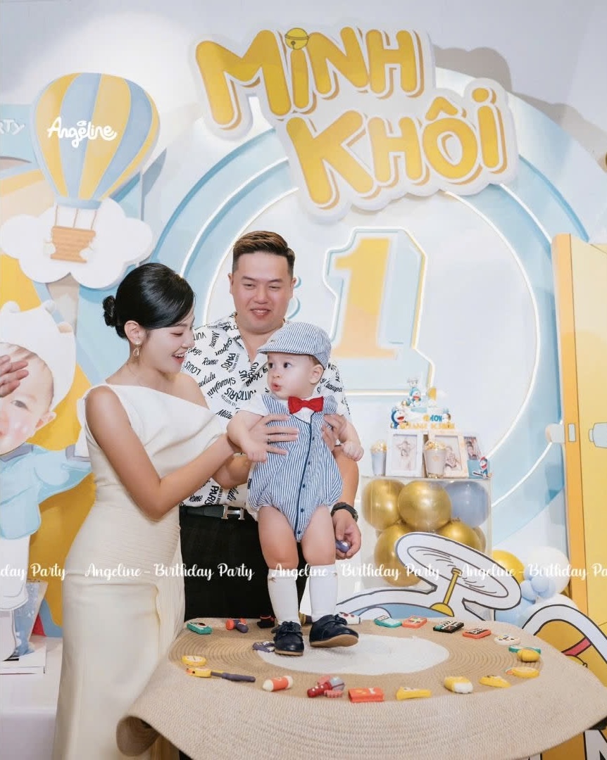 Thôi nôi bé Minh Khôi