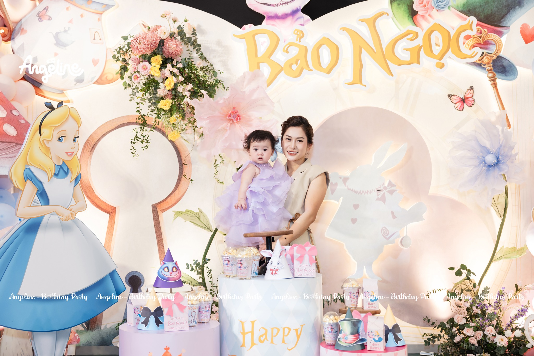 Tổ Chức Sinh Nhật Chủ Đề Alice In Wonderland – Bé Bảo Ngọc 1 Tuổi