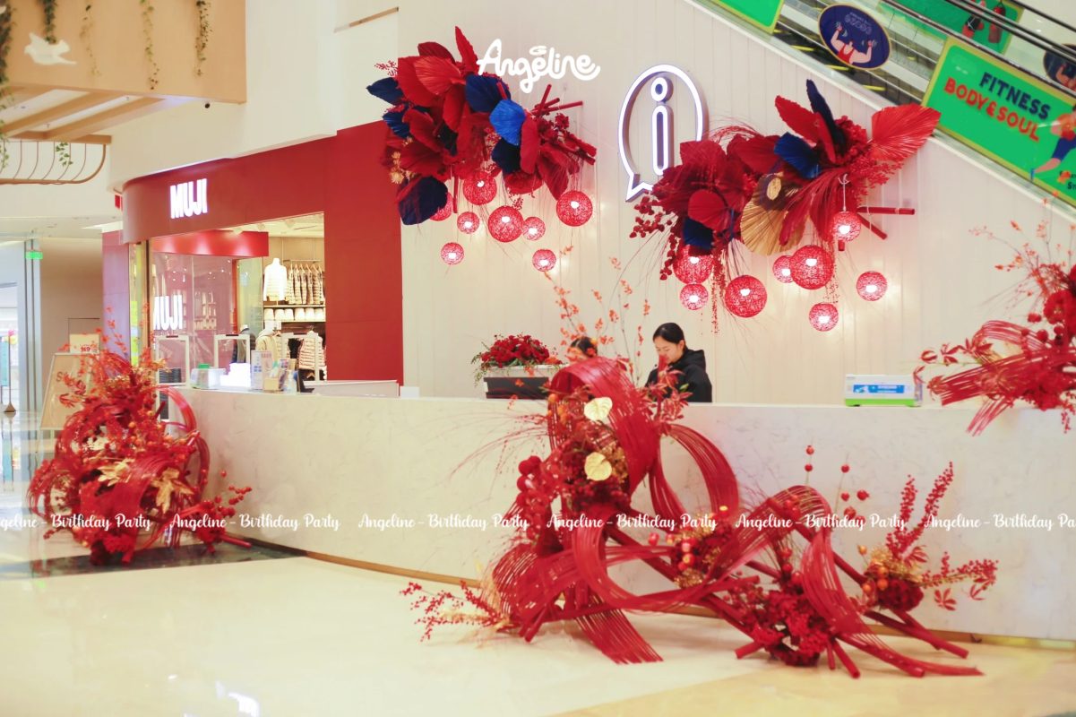 Trang trí tết cho trung tâm thương mại