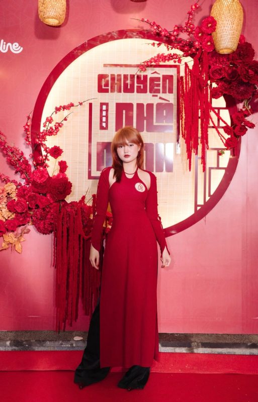 Nhân viên Mai Linh Angeline