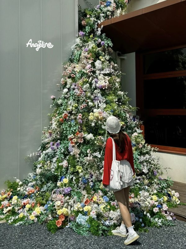 Trang trí ngày quốc tế phụ nữ tại quán cà phê