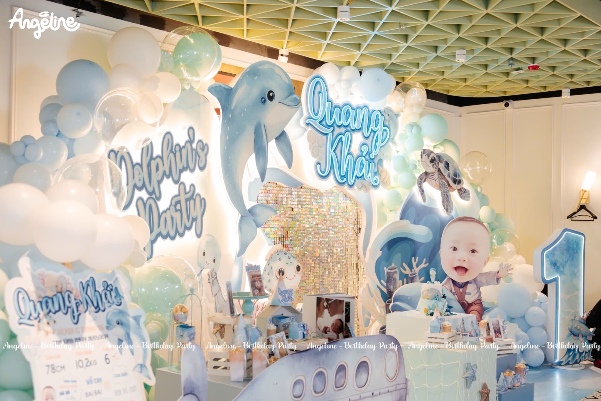 Sinh Nhật 1 Tuổi Bé Quang Khải – Chú Cá Heo Nhỏ Rực Rỡ Tuổi Thơ Backdrop sinh nhật chủ đề đại dương