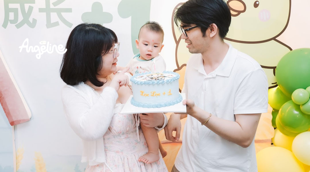 Sinh Nhật 1 Tuổi Bé Lạc Lạc – Happy Farm – Nông Trại Tuổi Thơ Bánh sinh nhật đồng bộ với backdrop