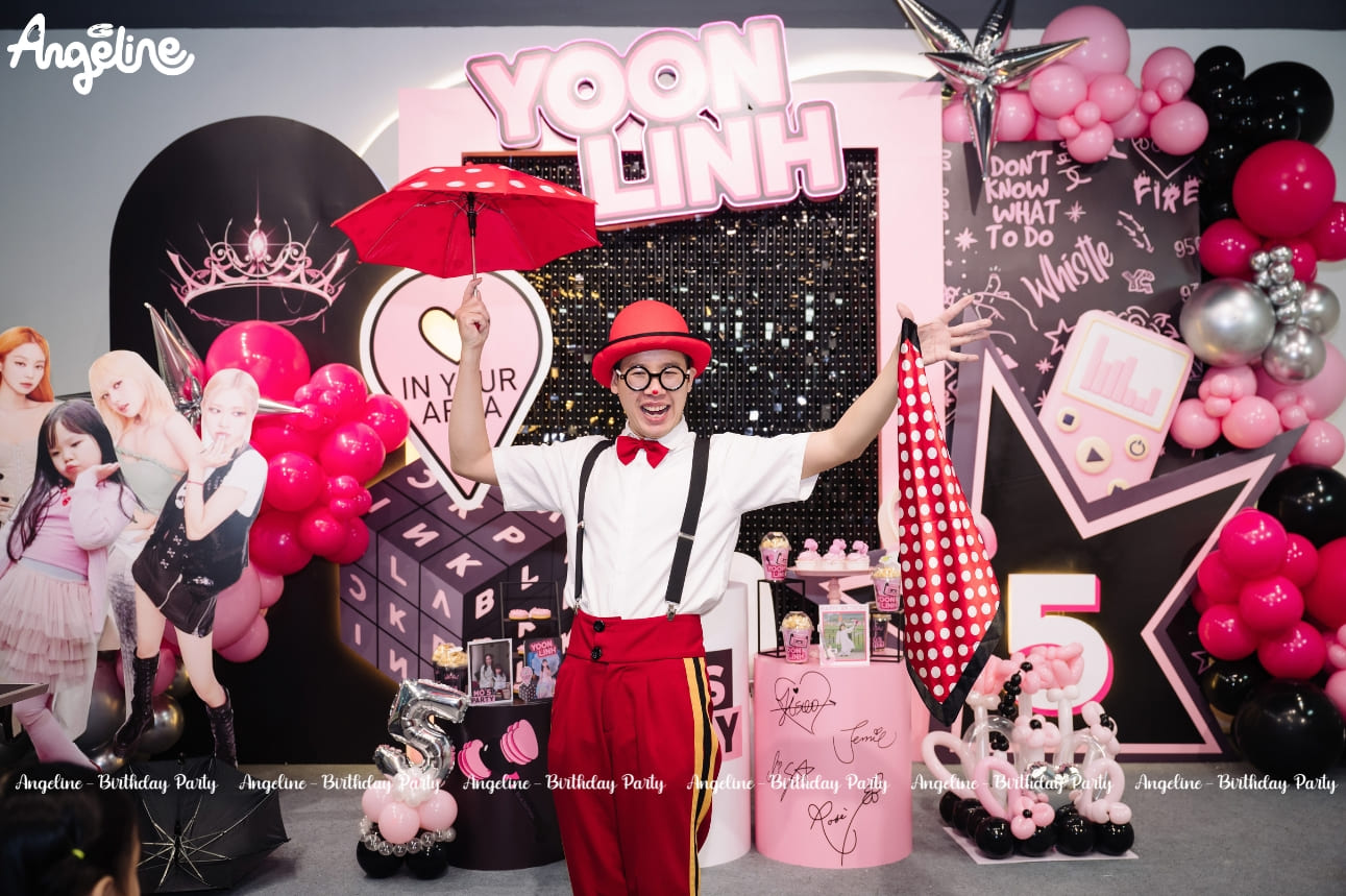 Sinh Nhật Yoon Linh 5 Tuổi – Mini Concert Đậm Chất K-Pop Style Chú hề hoạt náo và ảo thuật