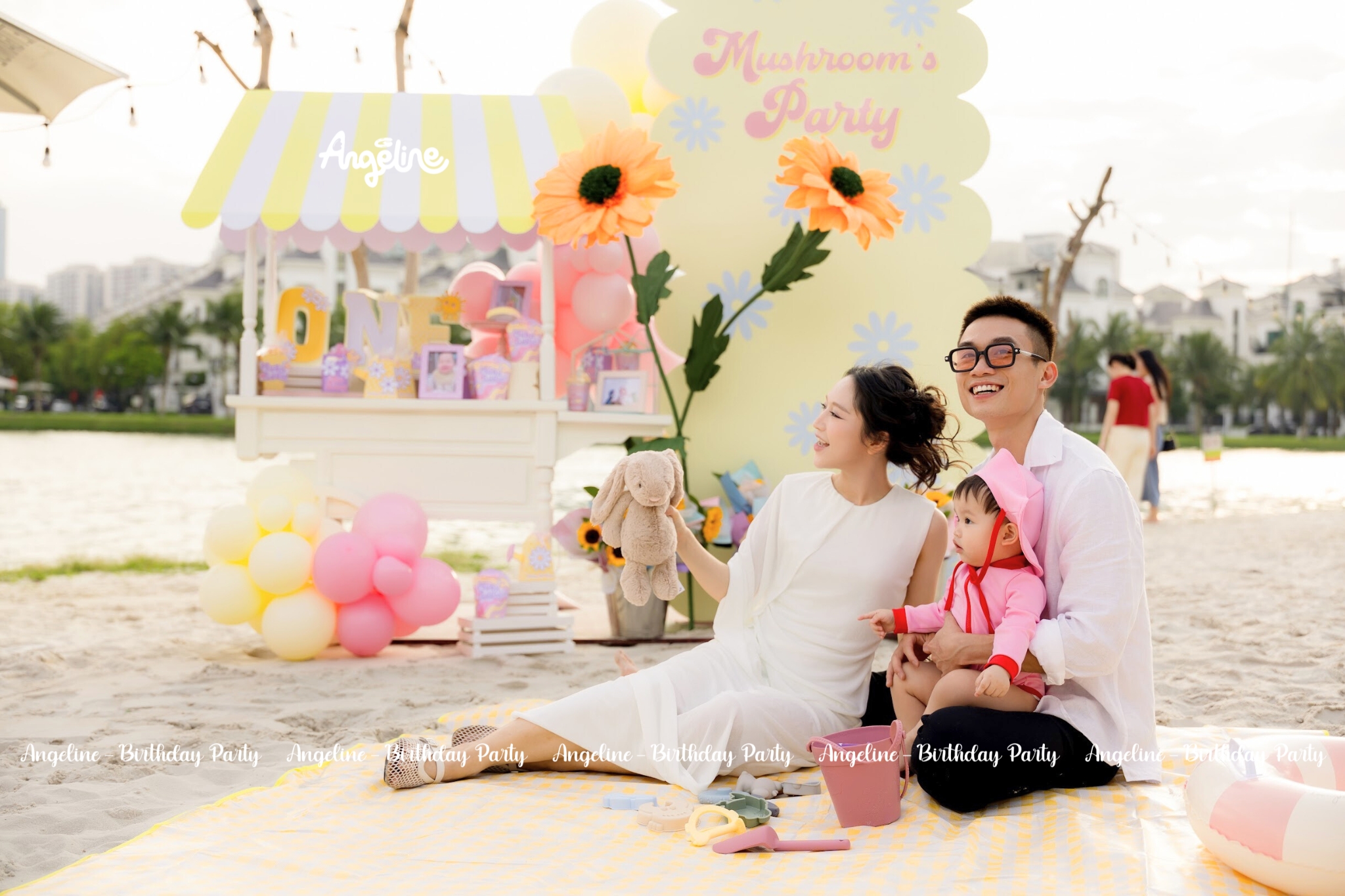 Sinh Nhật Khả Dương 1 Tuổi – Tỏa Nắng Như Ánh Mặt Trời Bé Nhỏ Khu vực photo zone