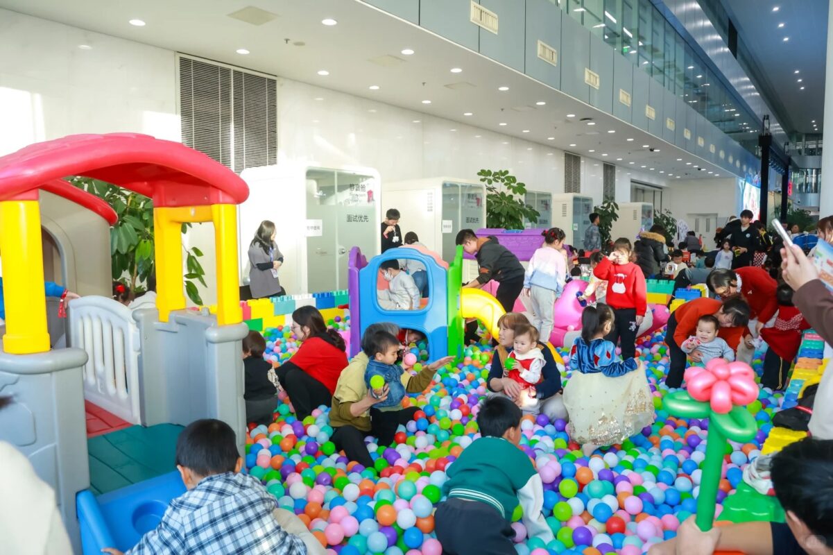 Tổ chức Family Day