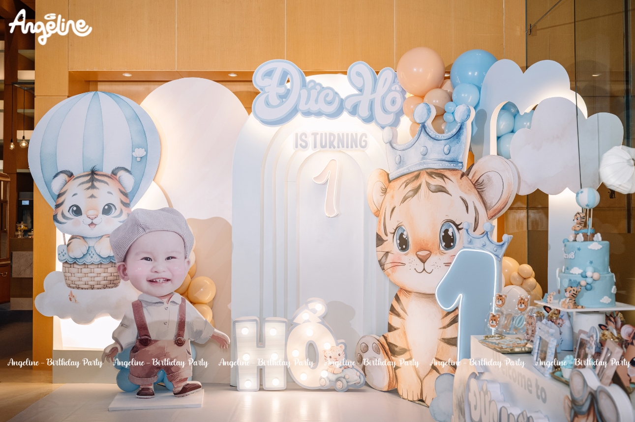 Đức Hổ 1 Tuổi – Sinh Nhật Chủ Đề Hoàng Tử Hổ Trang trí sinh nhật tone màu pastel