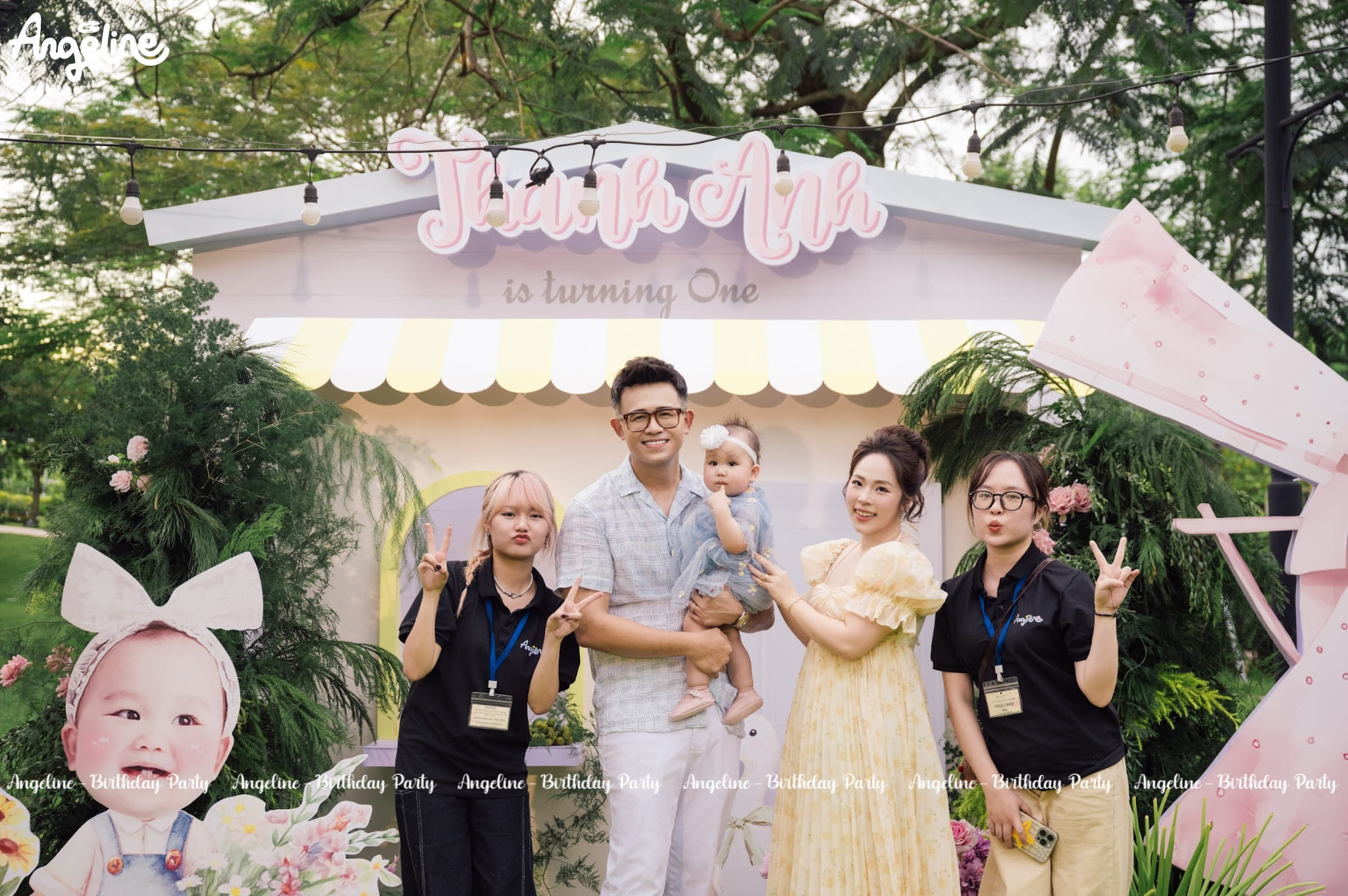 Bé Lily 1 Tuổi – Trang Trí Sinh Nhật Ngoài Trời Đáng Yêu Tựa Khu Vườn Cổ Tích Angeline - Đơn vị tổ chức sinh nhật