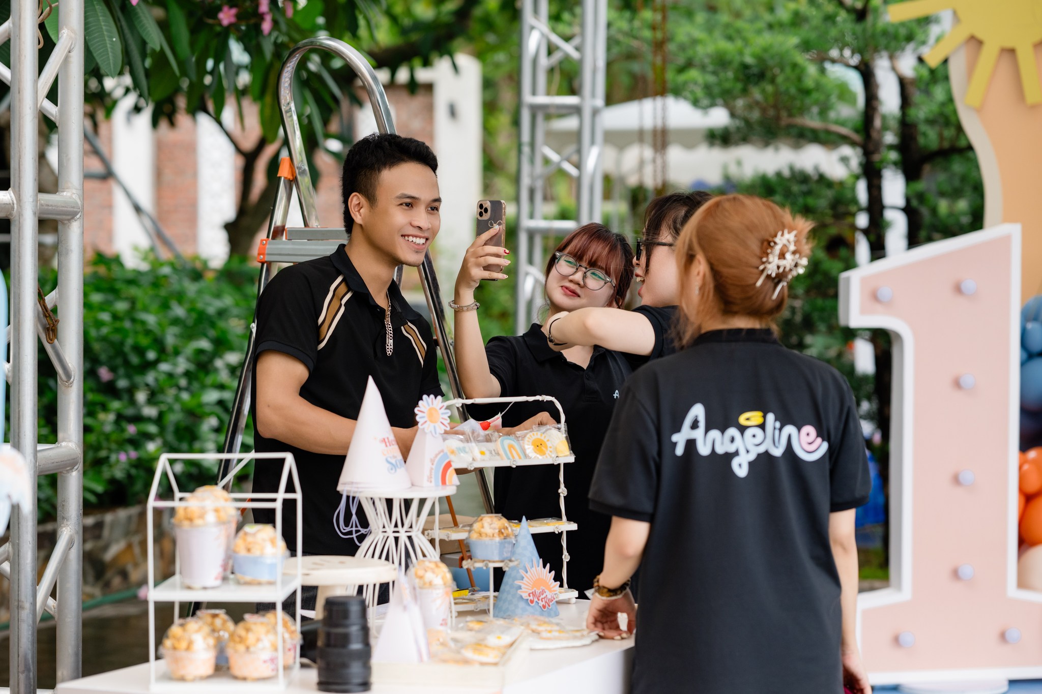 Trang trí sinh nhật bé trai