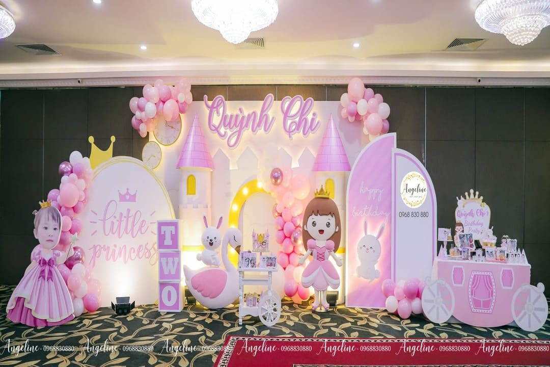 Sinh Nhật Quỳnh Chi 2 tuổi Sinh Nhật Quỳnh Chi 2 tuổi