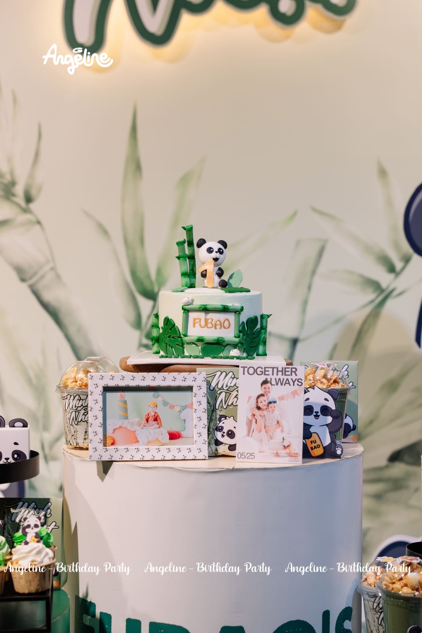 Fubao’s Party – Tiệc Sinh Nhật 1 Tuổi Đáng Yêu Của Chàng Gấu Trúc Nhỏ Minh Nhật Bánh sinh nhật chủ đề gấu trúc