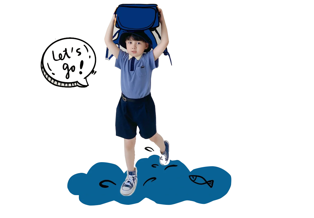 bé đi khai giảng