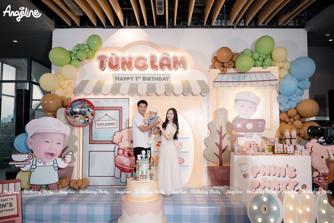 Tiệc Sinh Nhật Con Trai Hà Đức Chinh – Quán Cà Phê "Phin’s Coffee" Ngập Tràn Yêu Thương Concept sinh nhật Phin’s Coffee