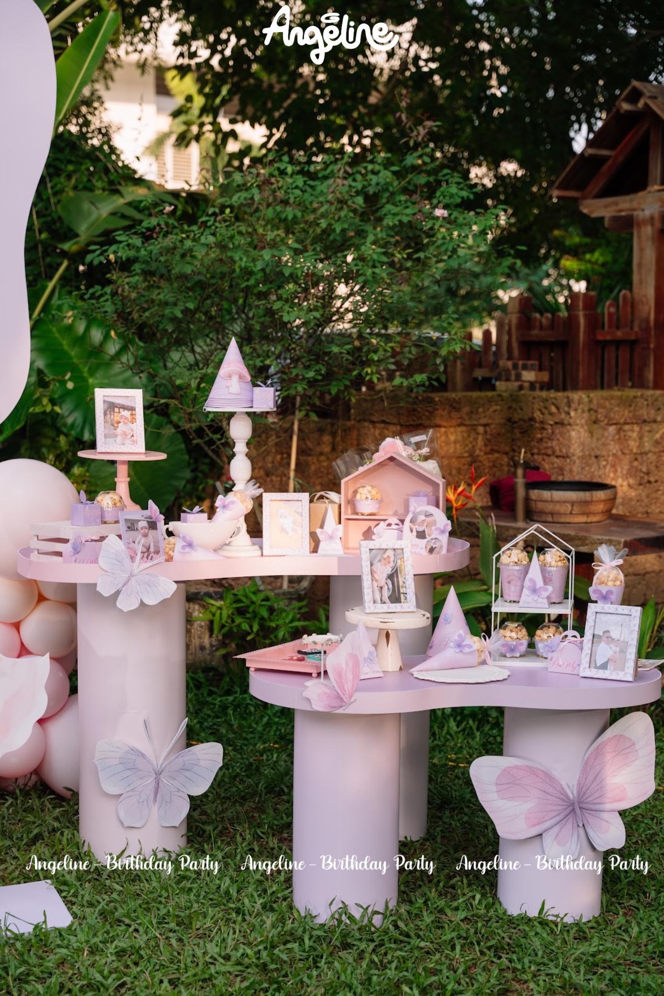 Butterfly Garden – Bữa Tiệc Thôi Nôi Dịu Dàng Như Cánh Bướm Dành Cho Bé Hà My Khu vực trưng bày ảnh và quà tặng