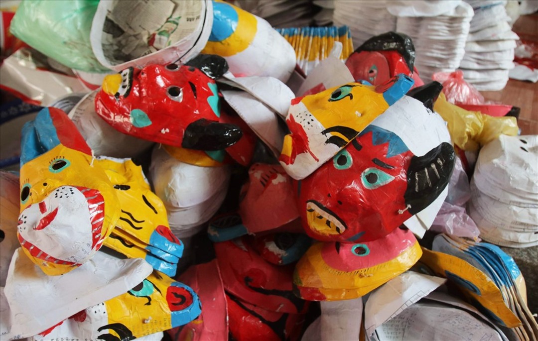 Tết Trung Thu: Nguồn Gốc, Ý Nghĩa Và Các Hoạt Động Truyền Thống Mặt nạ giấy bồi