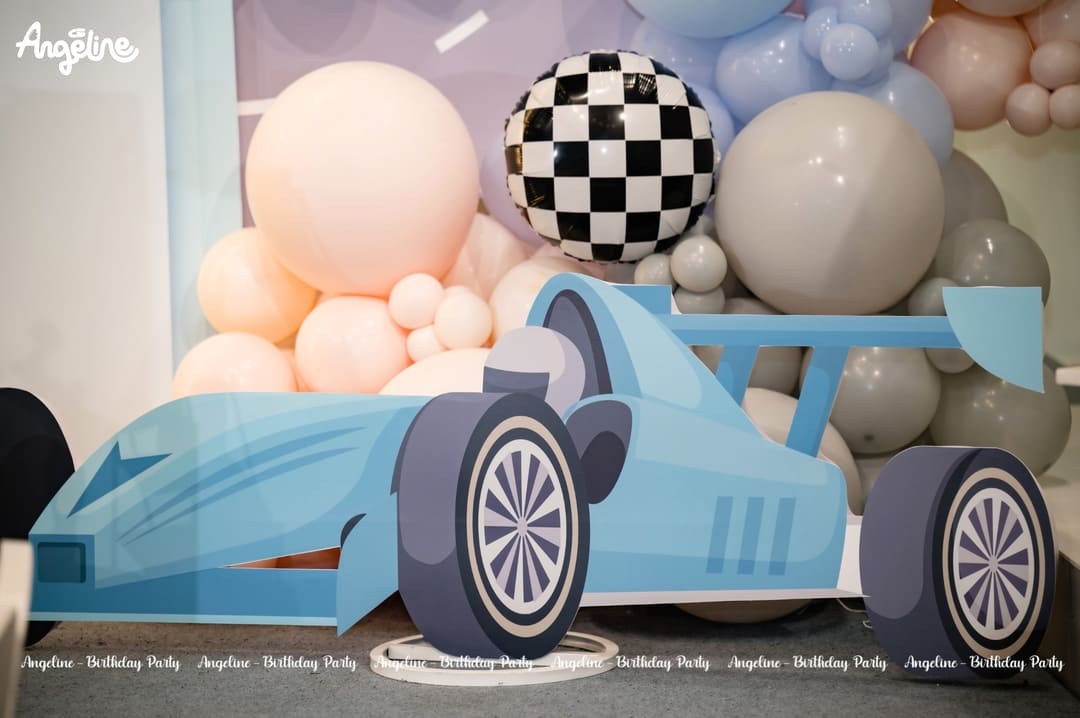 Vương An & Race Car Party – Bữa Tiệc Sinh Nhật 2 Tuổi Bùng Nổ Tốc Độ Cho Bé Trai Yêu Xe Race Car Party