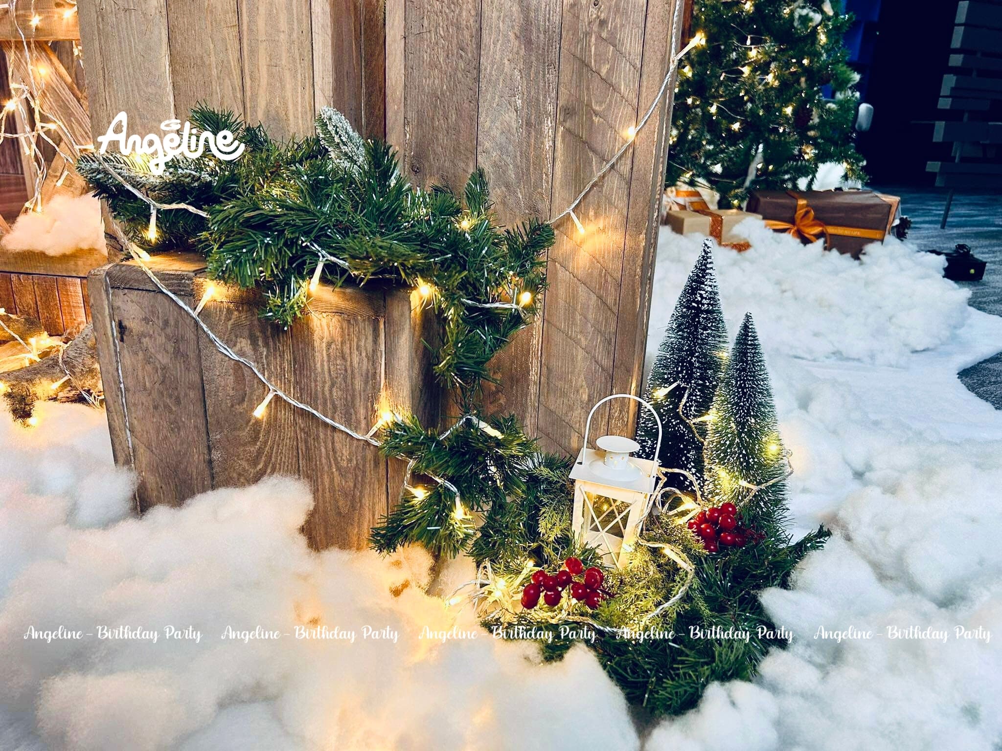 Trang trí noel tại fpt tower