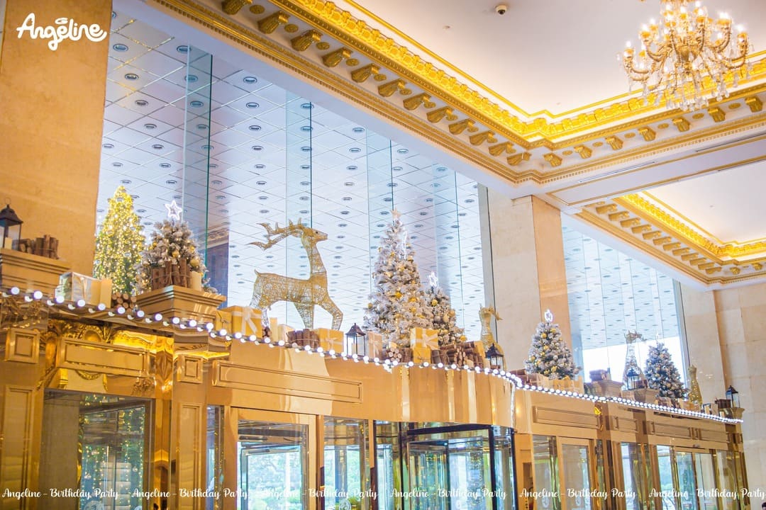 Đơn Vị Trang Trí Noel Trọn Gói Chuyên Nghiệp, Kiến Tạo Không Gian Kỳ Diệu trang trí noel tại grand plaza hanoi hotel