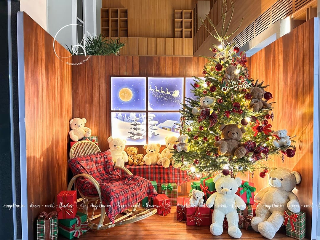 Trang trí noel tại tòa nhà nic