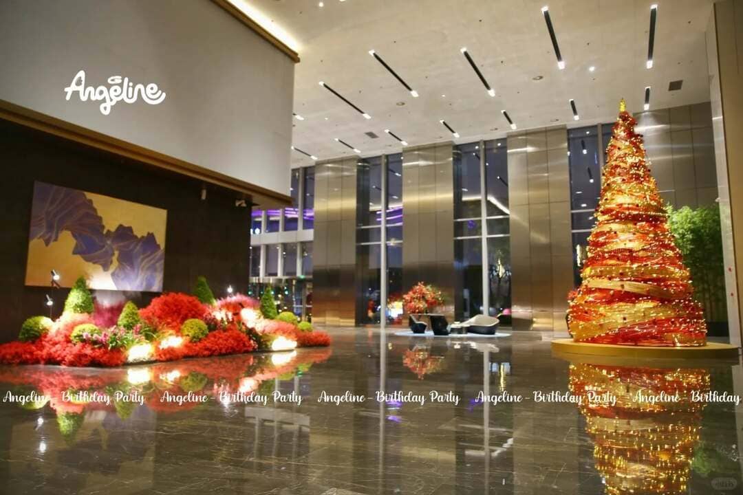 Bamboo Light Symphony – Cây Thông Giáng Sinh Từ Mây Tre & Ánh Sáng Hiện Đại