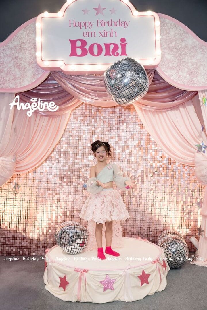 BONI’S PINK UNIVERSE – Bữa Tiệc Sinh Nhật Chủ Đề Vũ Trụ Hồng Dành Cho “Em Xinh Boni”