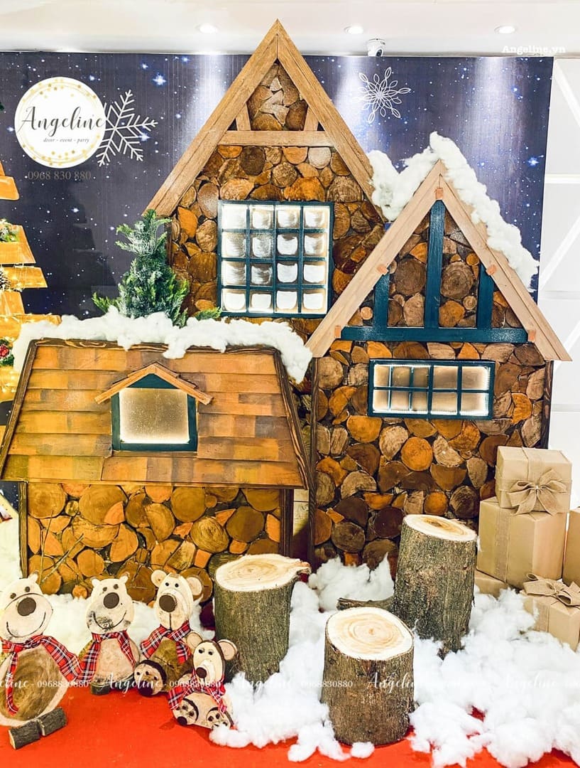 Không Gian Giáng Sinh Lung Linh Tại FPT Software cùng Angeline