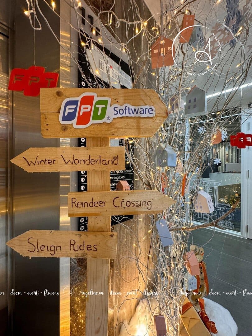 Trang Trí Giáng Sinh Tại FPT Software – Không Gian Lễ Hội Ấm Áp, Sang Trọng & Sáng Tạo