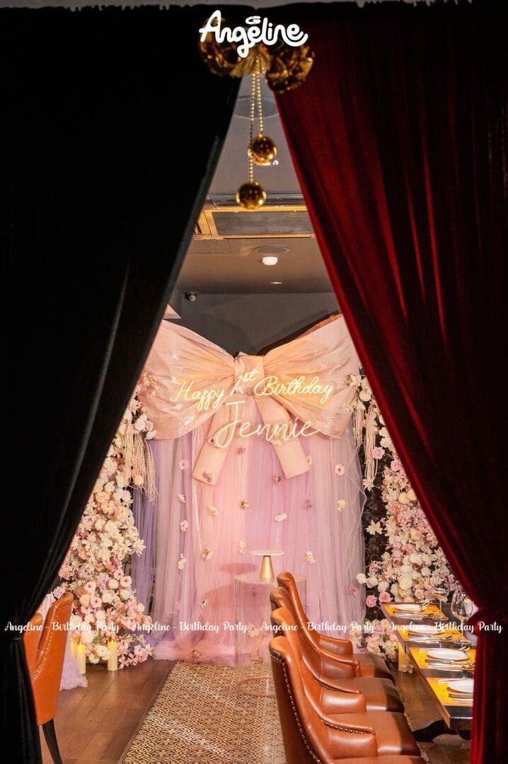 Tied With Love – Bữa Tiệc Sinh Nhật 1 Tuổi Ngọt Ngào Của Bé Jennie