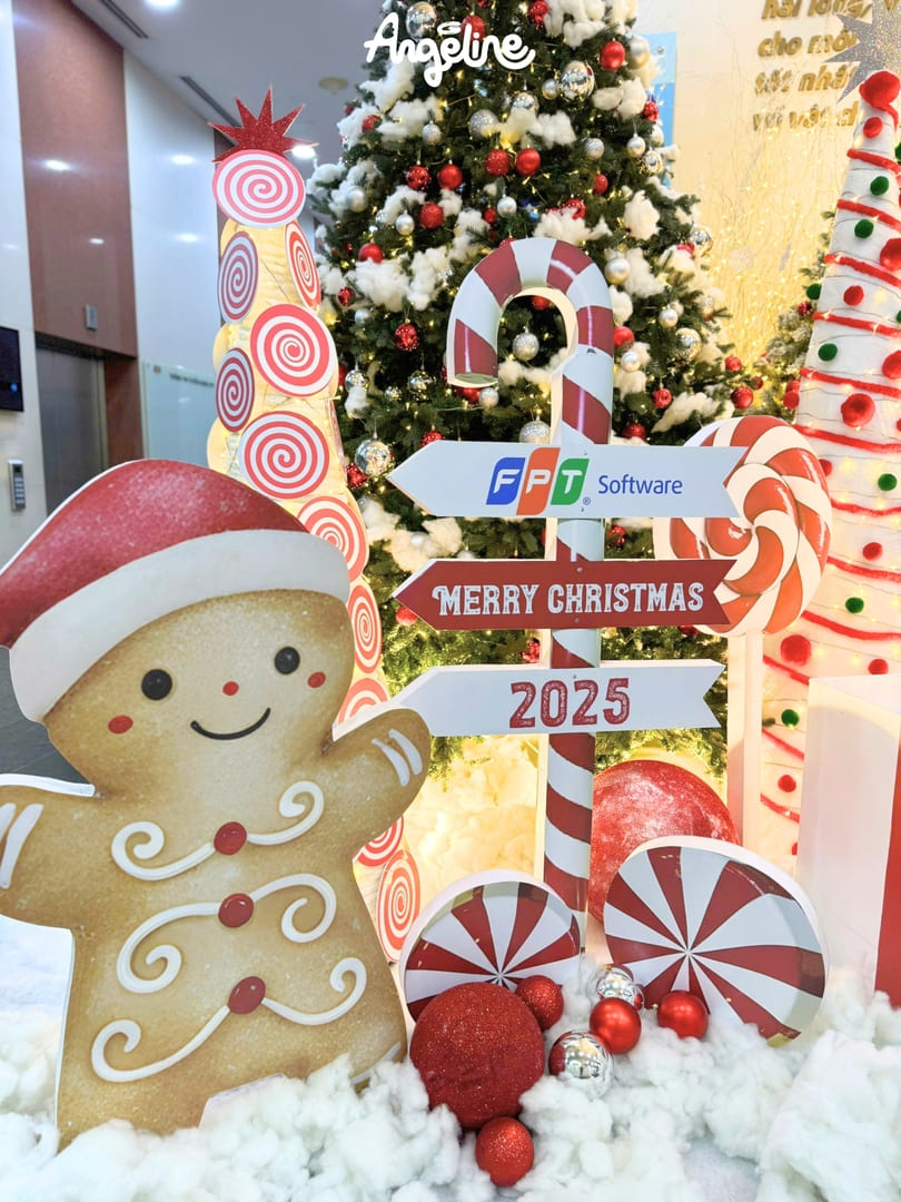 Trang Trí Giáng Sinh FPT Building 2025 - Concept trang trí Giáng Sinh “Sweet Candy Christmas”