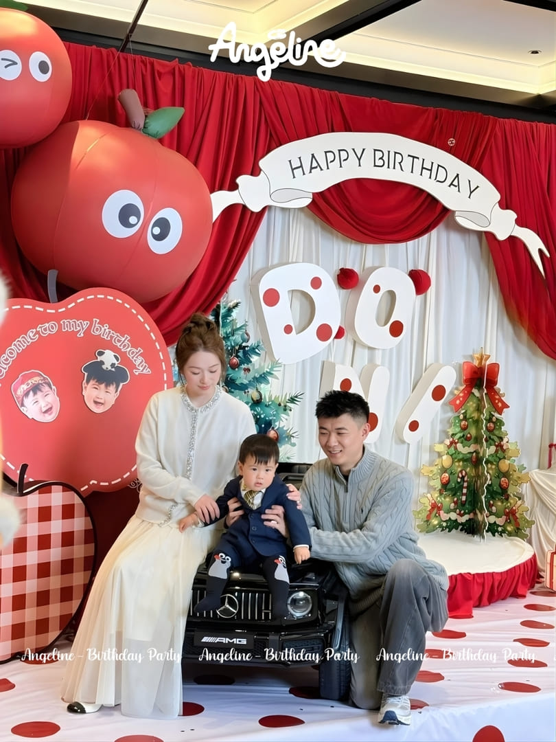 Trang Trí Sinh Nhật Mùa Noel – Ý Tưởng Concept “A Holly Jolly Birthday” Cho Bé Yêu